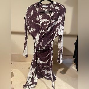 Young fabulous broke dress